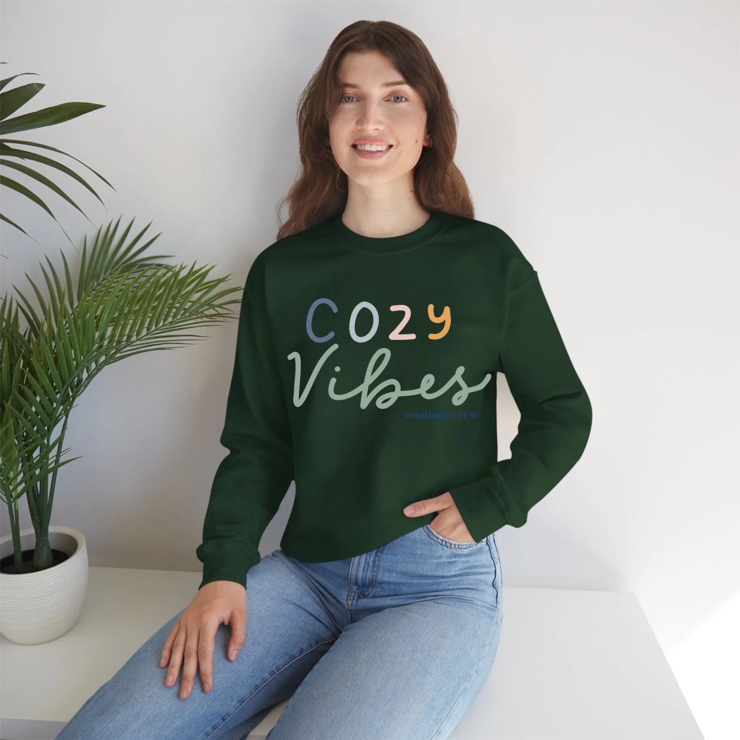 Sweatshirt Front Lifestyle - Green 2