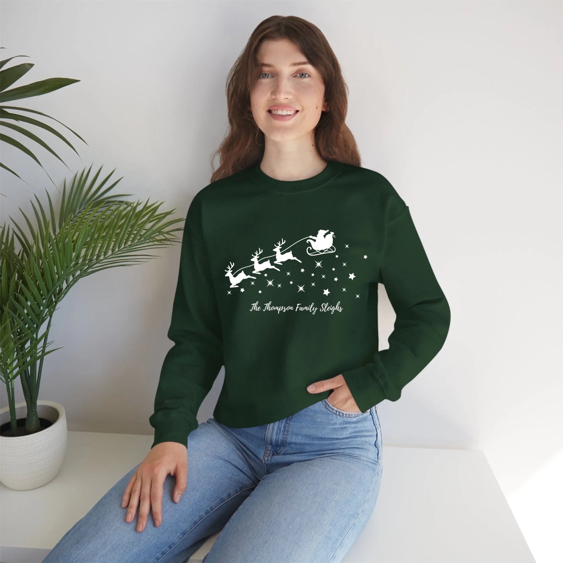 Sweatshirt Front Lifestyle - Green 2
