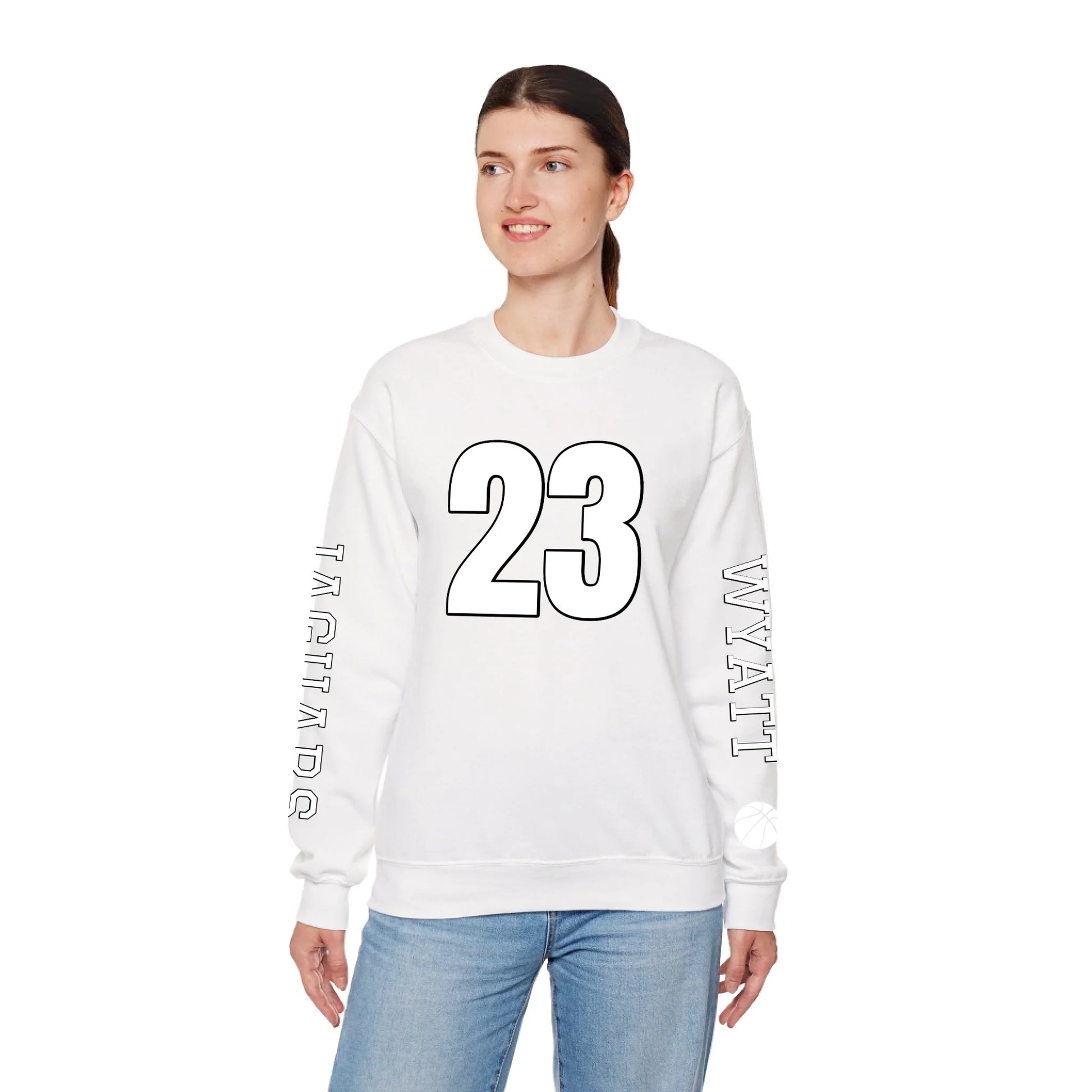 Sweatshirt Front Lifestyle 2