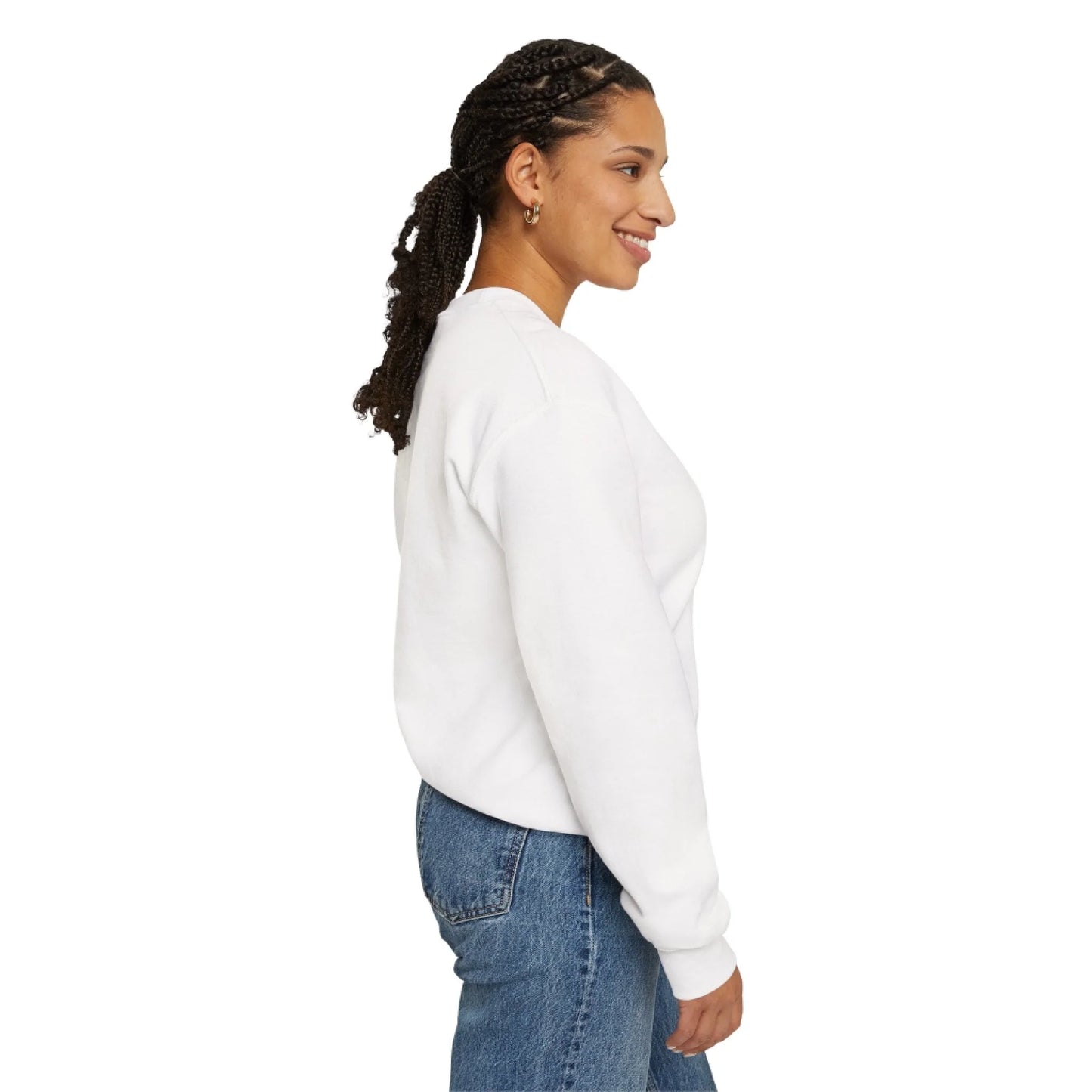 Sweatshirt Front Lifestyle 3