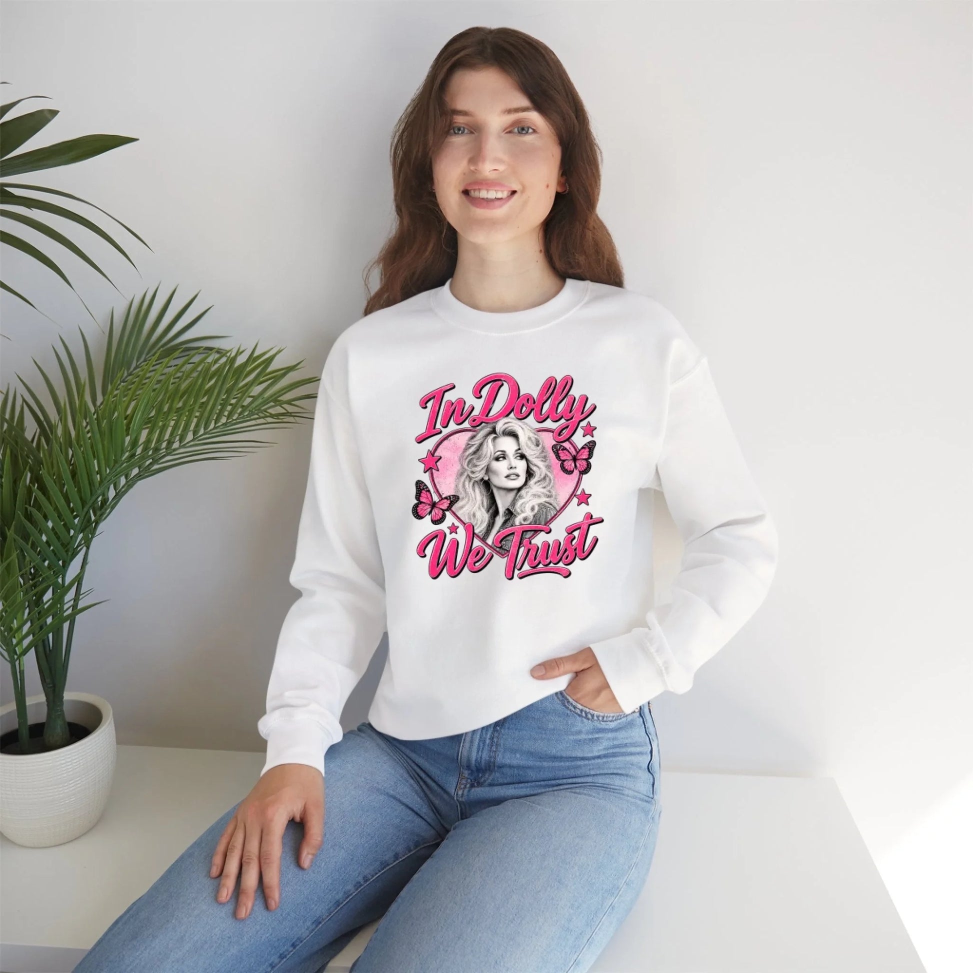 Sweatshirt Front Lifestyle 4