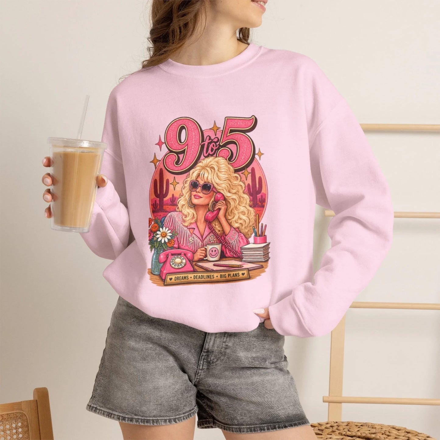 Dolly Parton Nine to Five - Talent Pink